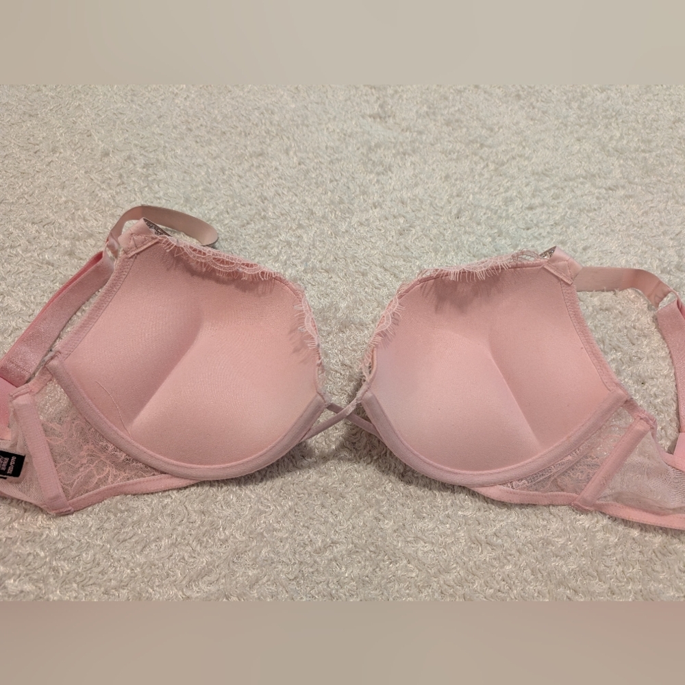 Victoria's Secret Bombshell Plunge Shine Strap Plunge Push Up Bra Eyelash 32D - Picture 7 of 11